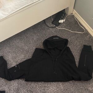 Comfrt Hoodie, Black, Size L